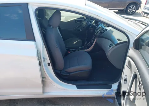 2016 Hyundai Elantra Se из США, поврежденный, VIN 5NPDH4AE7GH753453